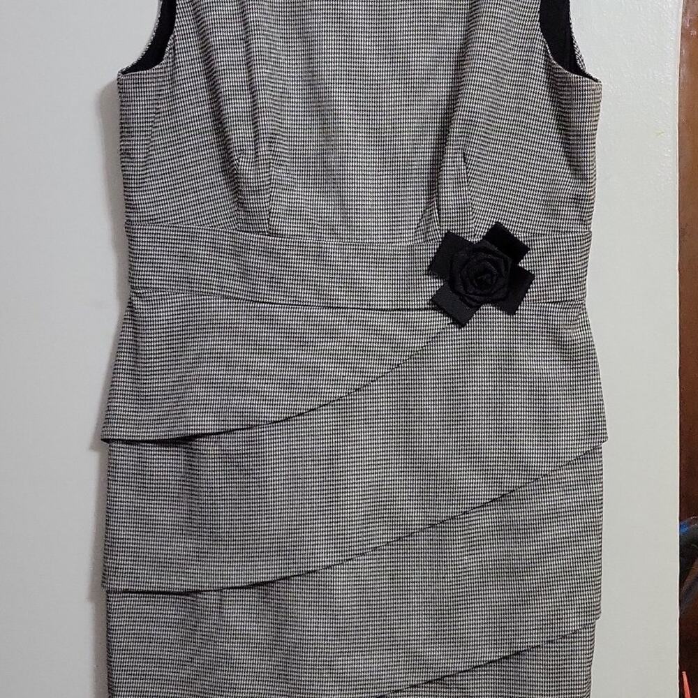Connected Apparel Size 14 Dress